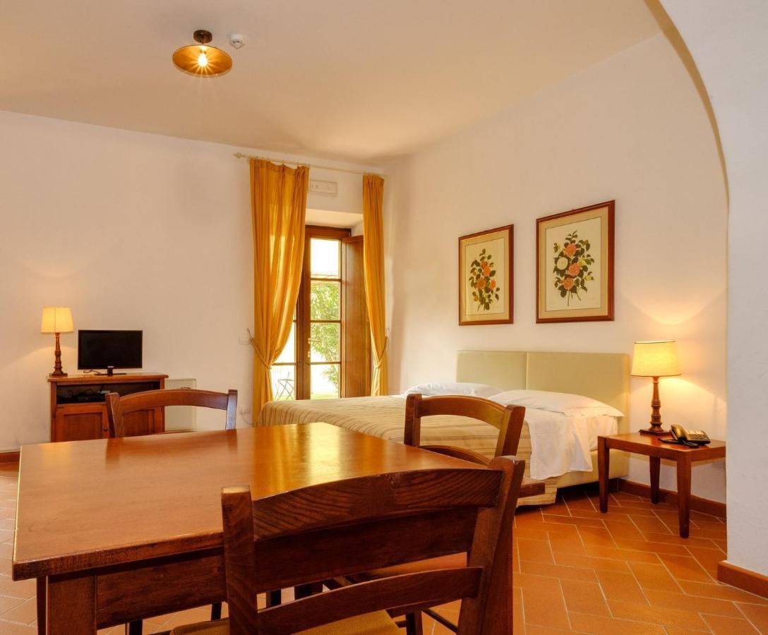 Poggio all'Agnello Sport&Active Holidays Populonia Esterno foto