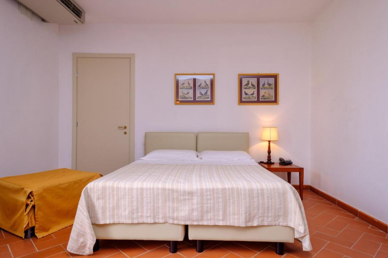 Poggio all'Agnello Sport&Active Holidays Populonia Esterno foto