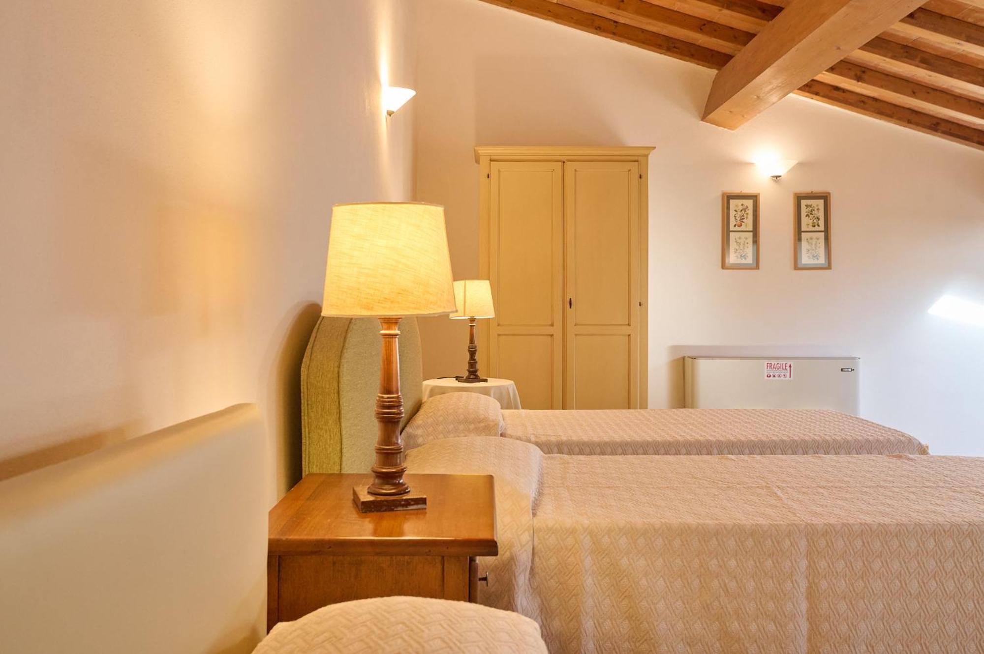 Poggio all'Agnello Sport&Active Holidays Populonia Esterno foto
