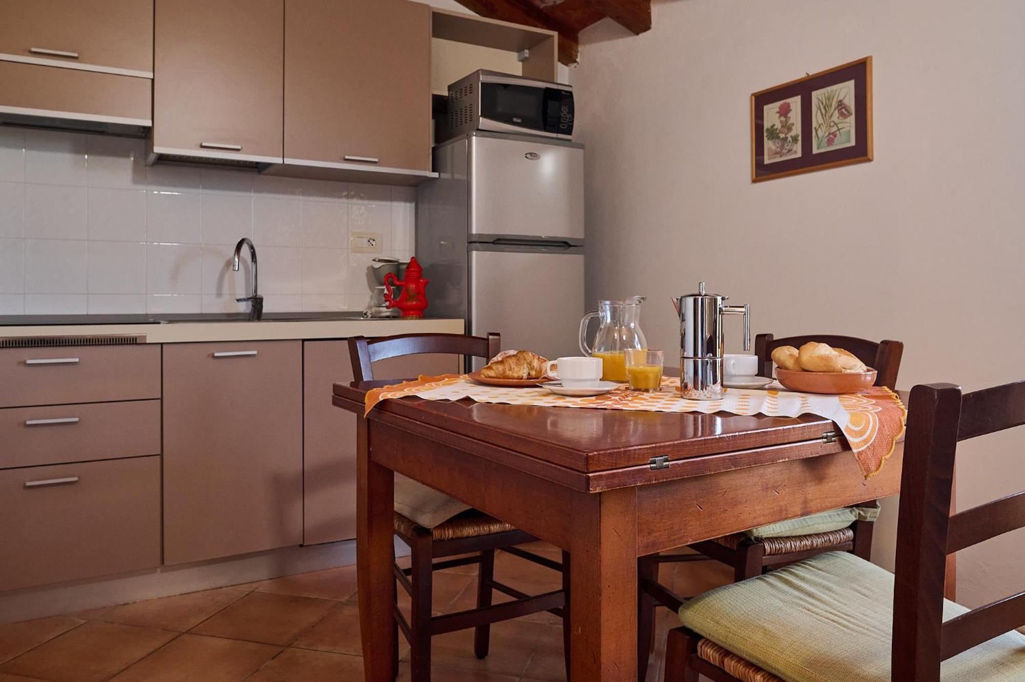 Poggio all'Agnello Sport&Active Holidays Populonia Esterno foto