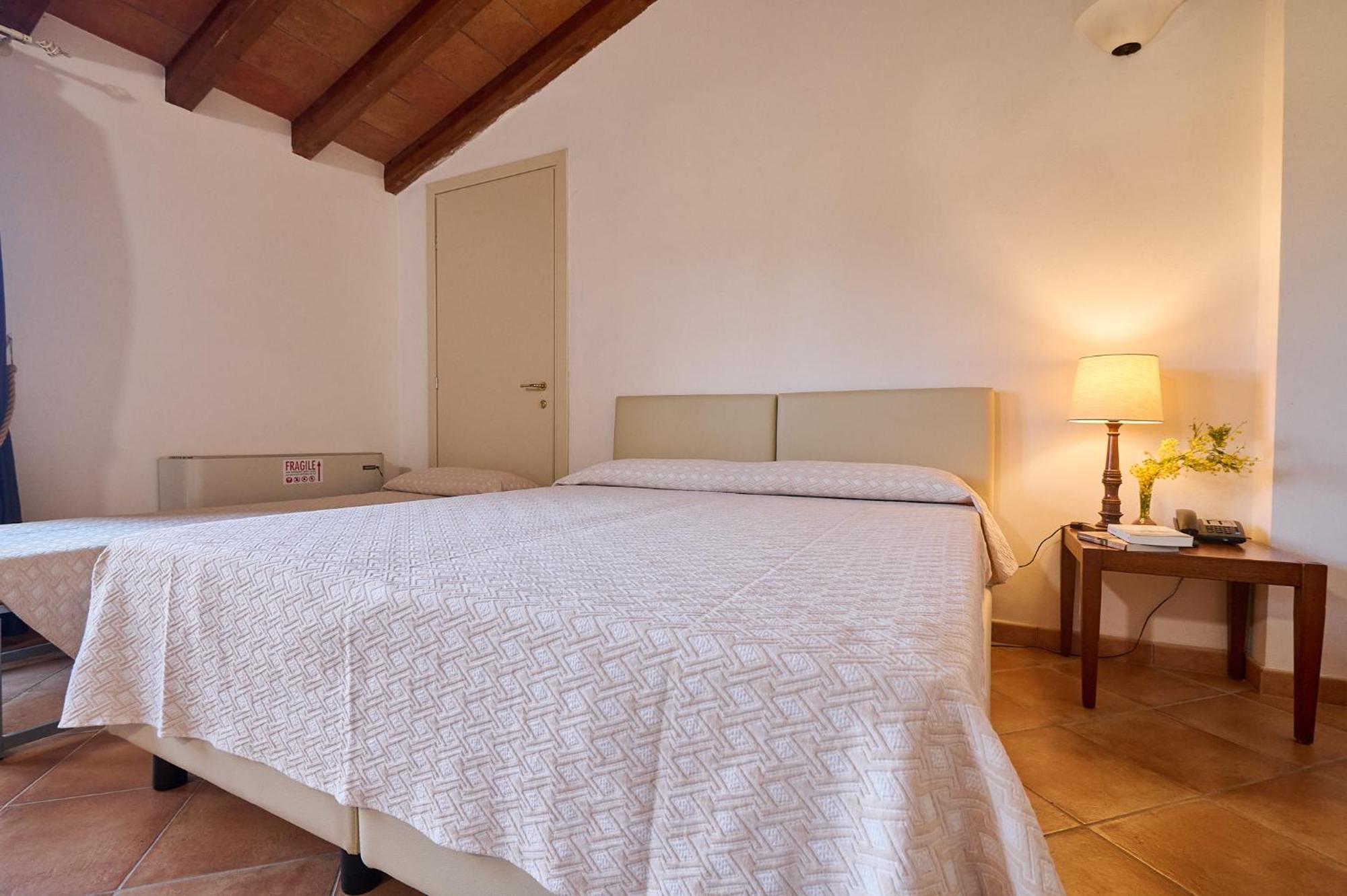 Poggio all'Agnello Sport&Active Holidays Populonia Esterno foto