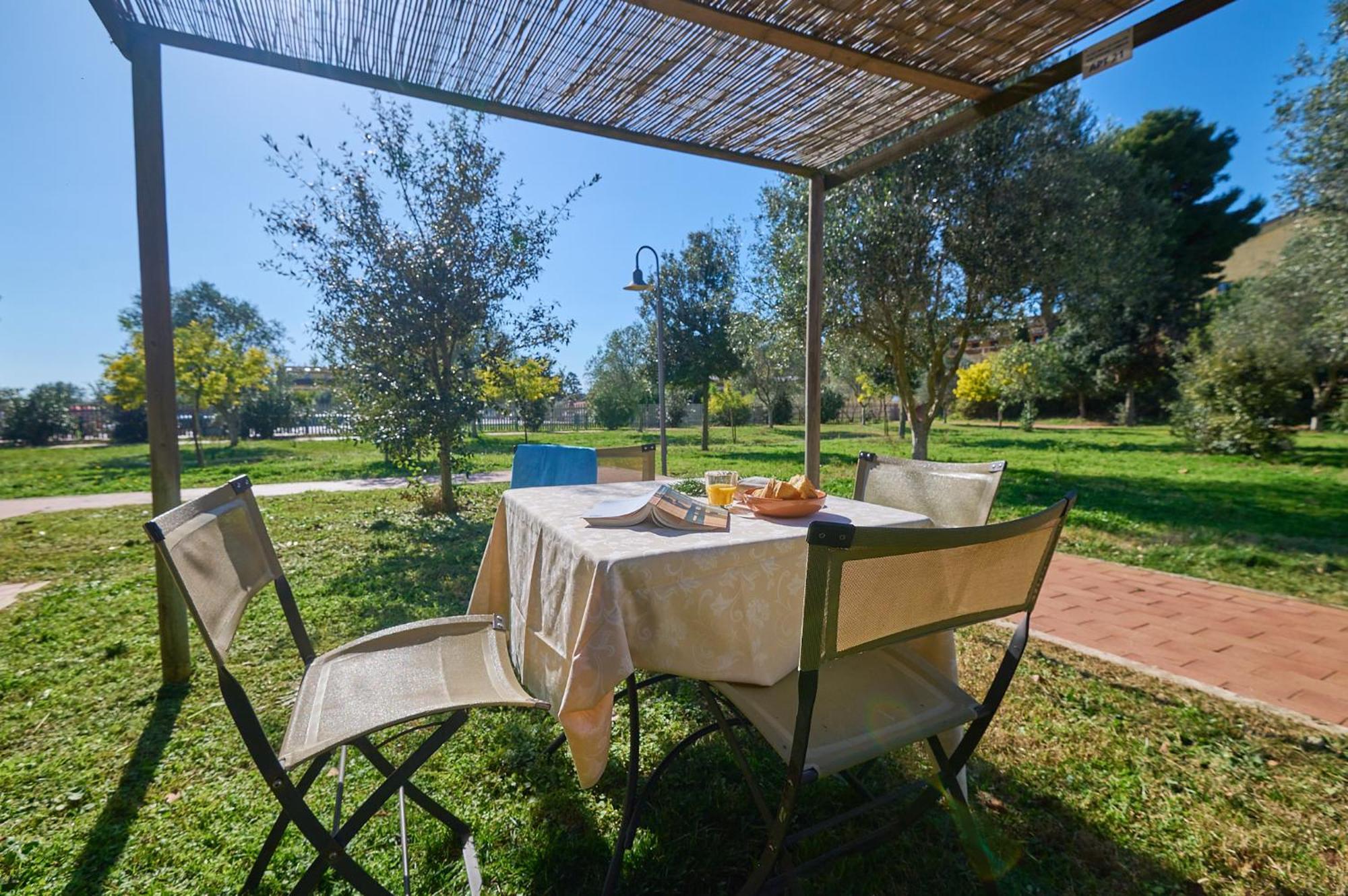 Poggio all'Agnello Sport&Active Holidays Populonia Esterno foto